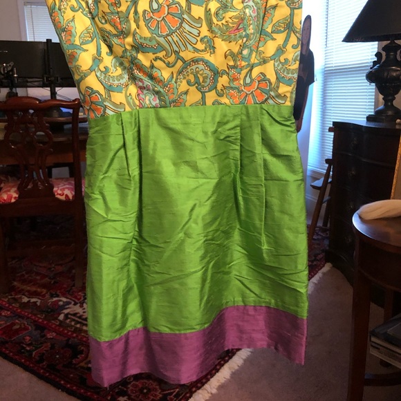 Dress - Picture 2 of 4